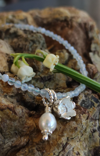 Maiglöckchen und Süsswasser perle mit Aquamarinkette