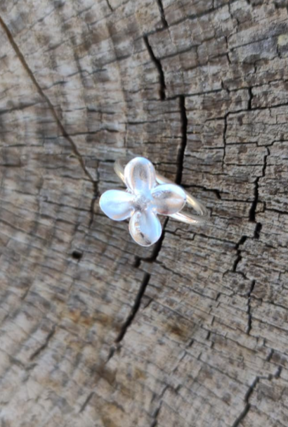 Flieder Blüten Ring
