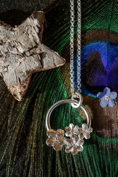 Kette mit Silberring mit Vergissmeinnicht Blüten