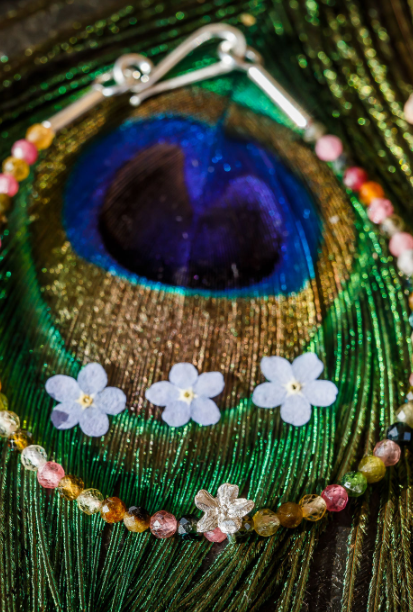 Buntes Turmalin Armband mit Vergissmeinnicht Blüte