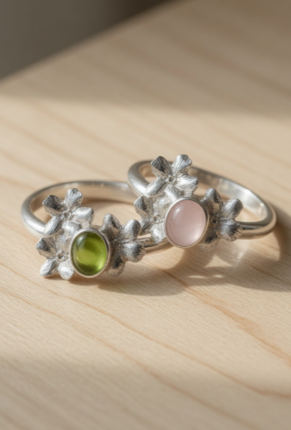 Vergissmeinnicht Ring mit Rosenquarz oder Peridot