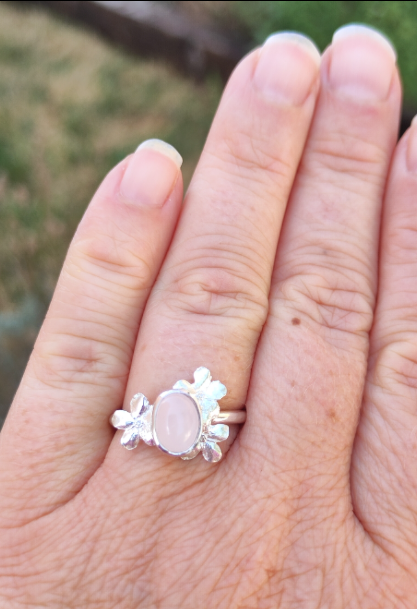 Vergissmeinnicht Ring mit Rosenquarz oder Peridot