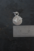 Kleiner Talisman Anhänger mit Hirtentäschelkraut