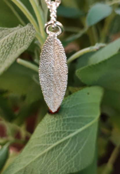Salbei Blatt Anhänger