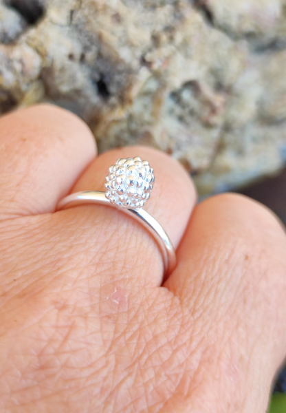 Mini Beeren Ring