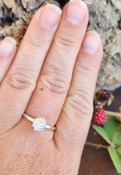 Mini Beeren Ring