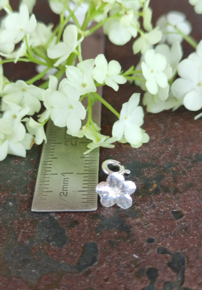 925 Silber Anhänger Schneeball Hortensie mit Karabiner – Handgefertigt