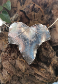 Großer Efeu Blatt Anhänger