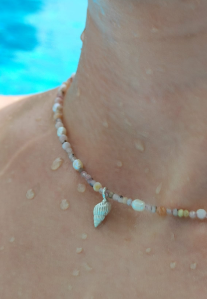 Mini Muschel Opal Kette*