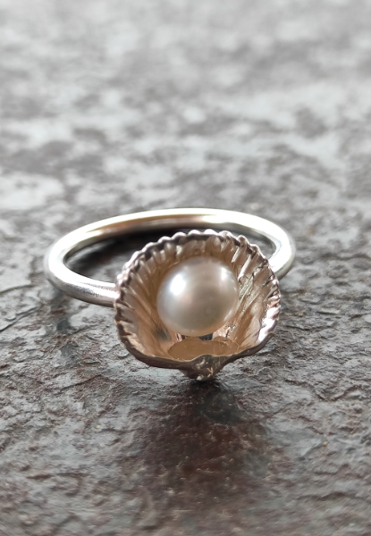 Mini Muschel Ring mit Perle